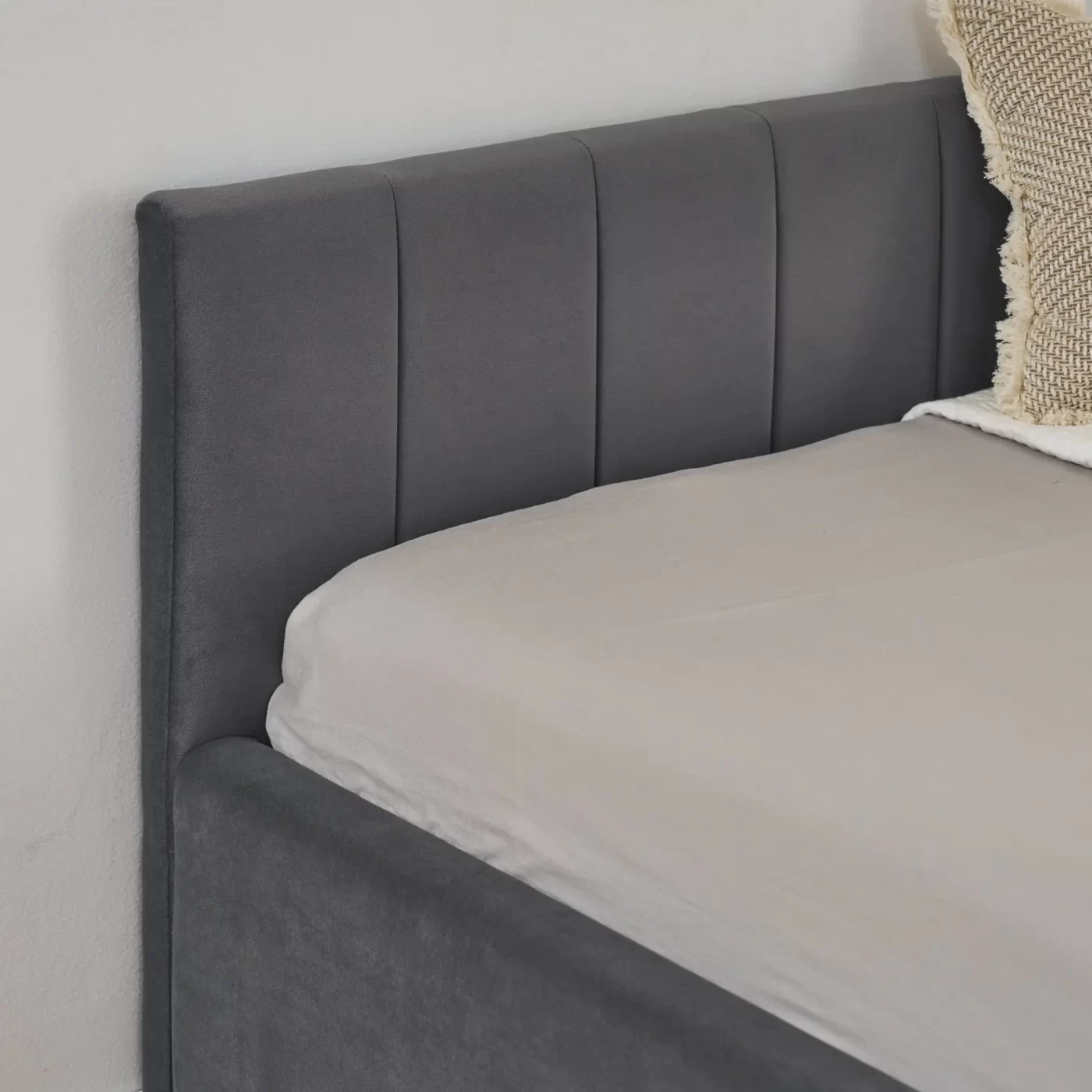 Full Size Upholstered Tufted Bed Frame with Two Drawers, Sofa Bed Frame with Comfortable Backrest and Armrests, Velvet, Grey(79.5''x58''x25'')