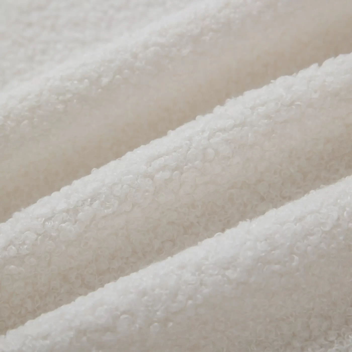 128"Minimalist Cloud Sectional Couch ,Modern Couches ,4-Seater ,No Assembly,Two modular sofa,Boucle Teddy Fabric, upholstered , anti-wrinkle fabric, Beige