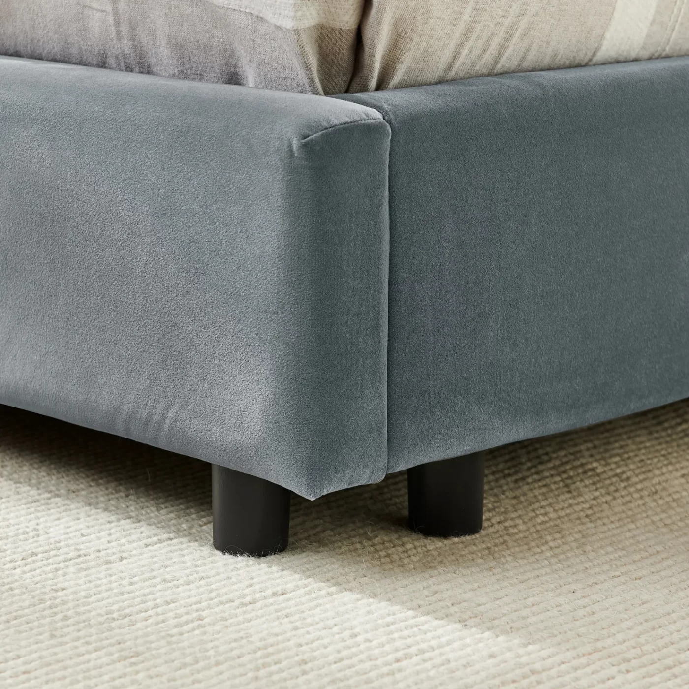 Full Size Upholstered Tufted Bed Frame, Sofa Bed Frame with Comfortable Backrest and Armrests, Full Size Bed for Bedroom, Living Room,Velvet-Gray(81''*60''*29.5'')