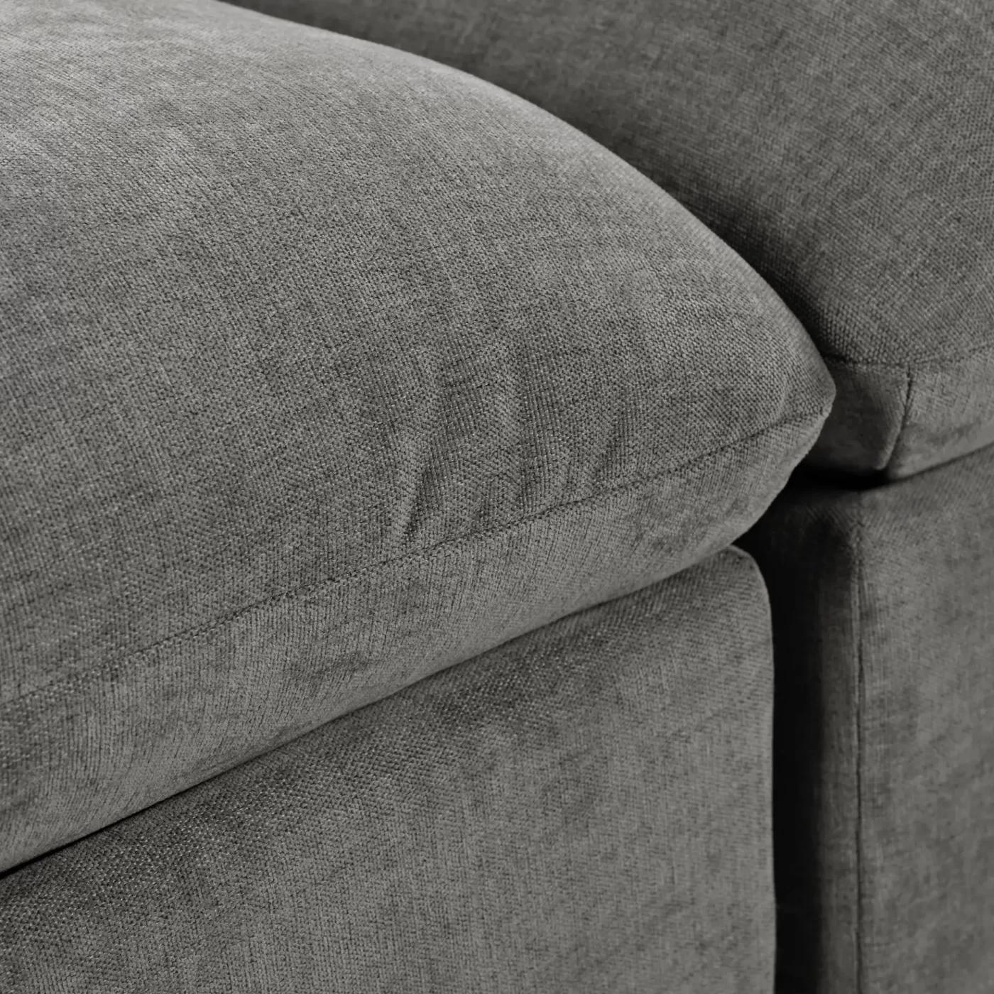 U-shaped Freely Transformable Modular Corner Sofa with Two Ottomans, Suitable for Living Rooms, Studies, Home Theaters, and More.