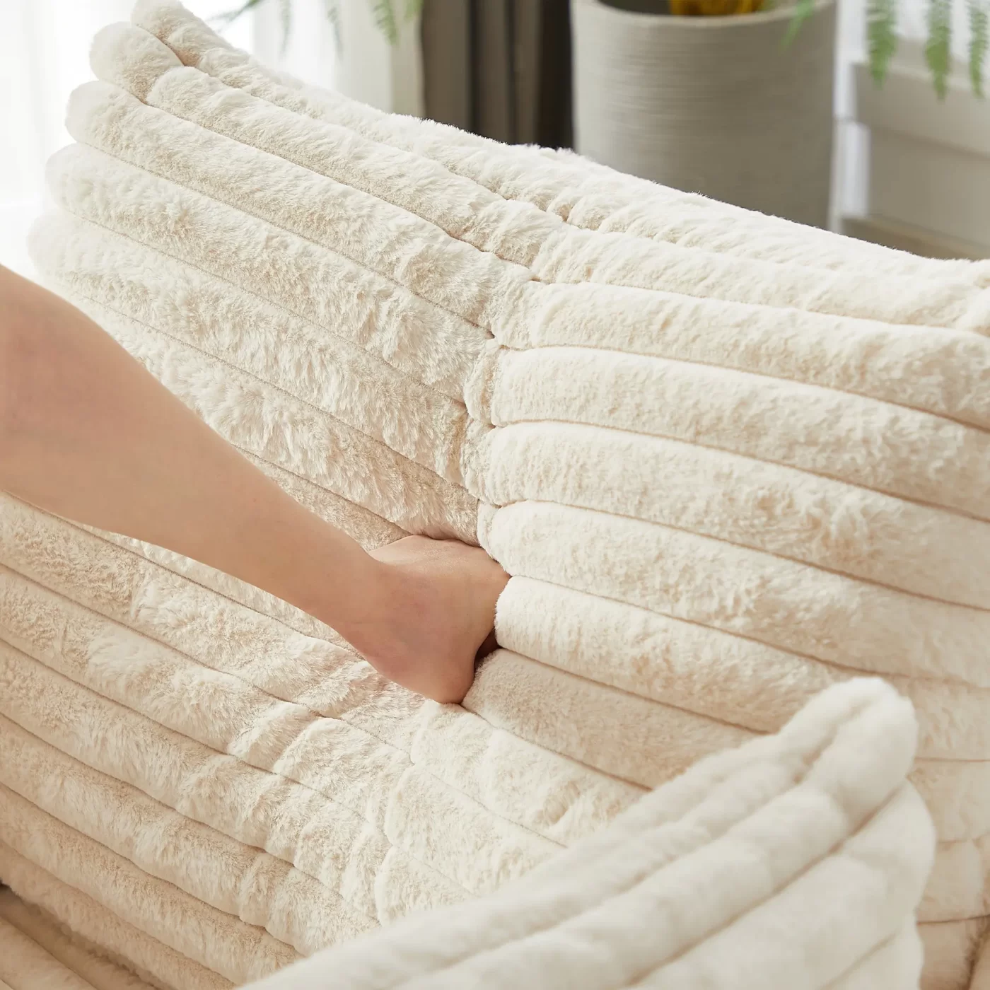 55''L Corduroy Sponge single sofa,No Assembly Required,Fluffy Modern Sleeper Chair for Living room, Bedroom, Lounge and Projection Room(Not a swivel chair.)